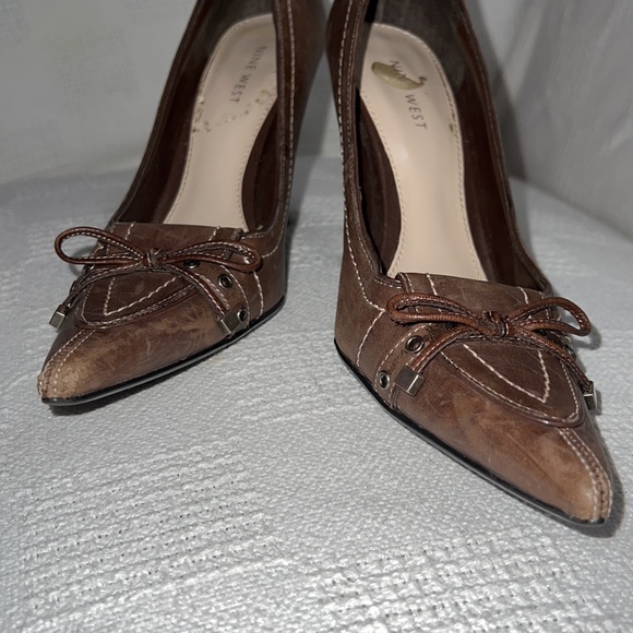 Nine West | brown heels - Picture 4 of 6